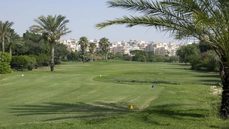 منتجع سويس إن بيراميدز جولف القاهرة