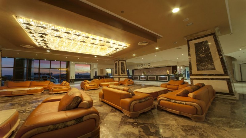 AMC Royal (العائلات والأزواج فقط)